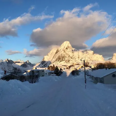 Reinebringen Hotel Reine